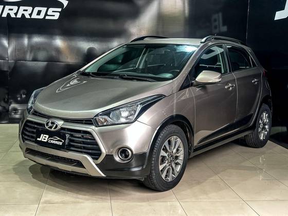 HYUNDAI HB20X 1.6 16V STYLE FLEX 4P AUTOMÁTICO